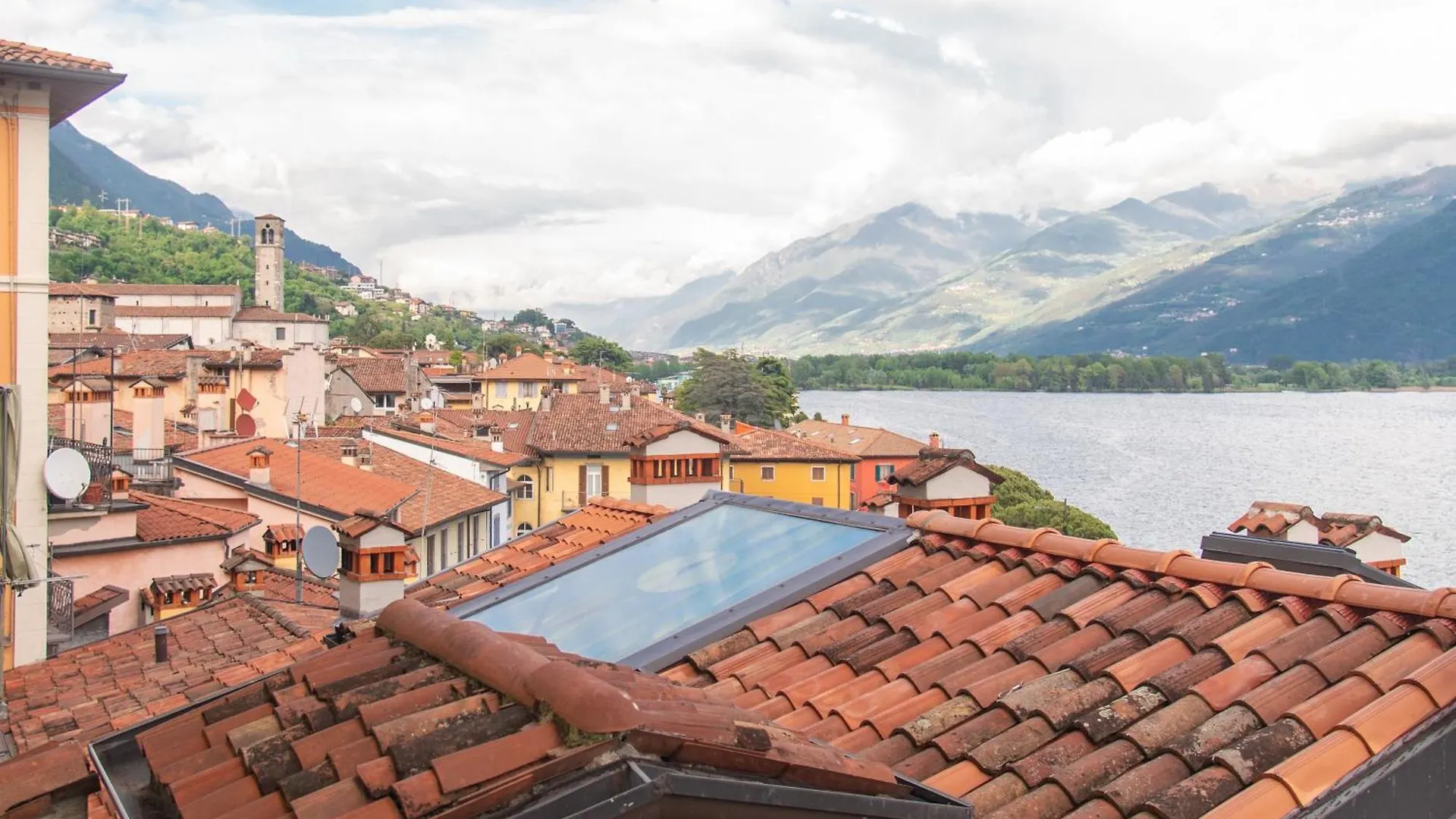 Tra Il Borgo E Il Lago Lovere 0*,